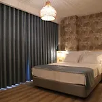Отель Uno Elegance *