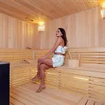 Uno Elegance Отель *