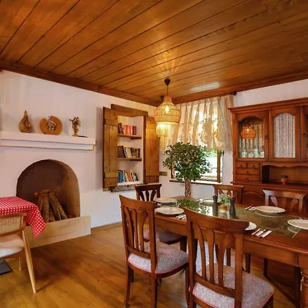 Uno Elegance * Gulluk