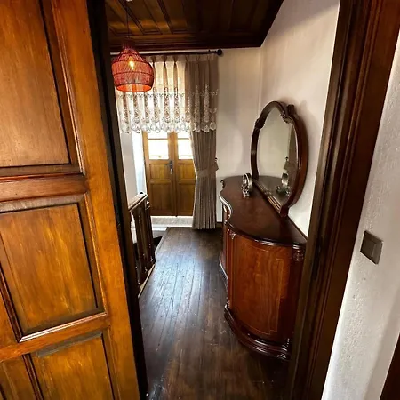 Uno Elegance Hotel