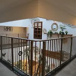 Uno Elegance Otel *