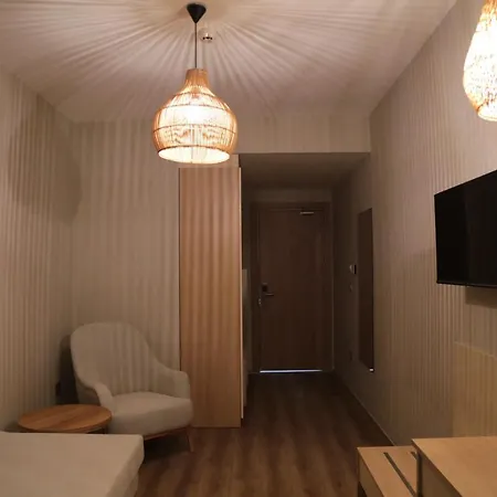 Hotell Uno Elegance