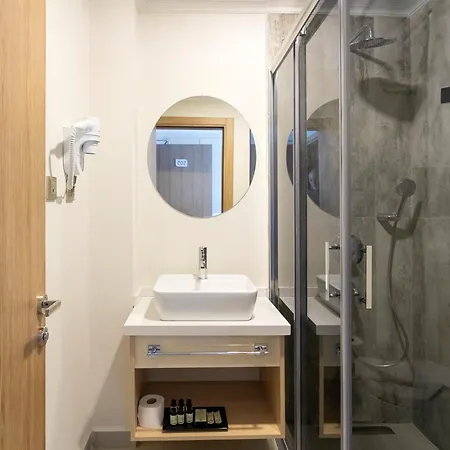 Hotell Uno Elegance *