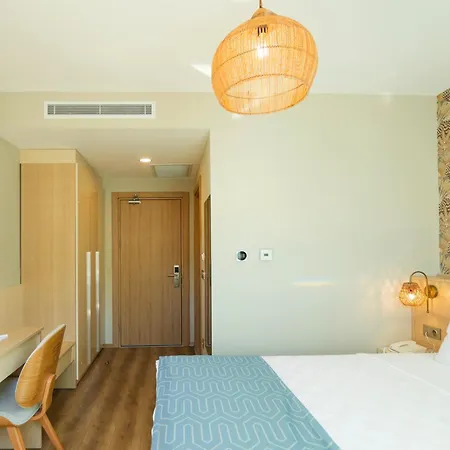 Hotell Uno Elegance *