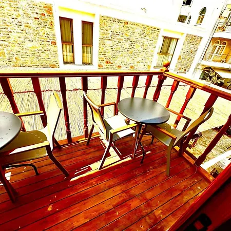 Hotell Uno Elegance *